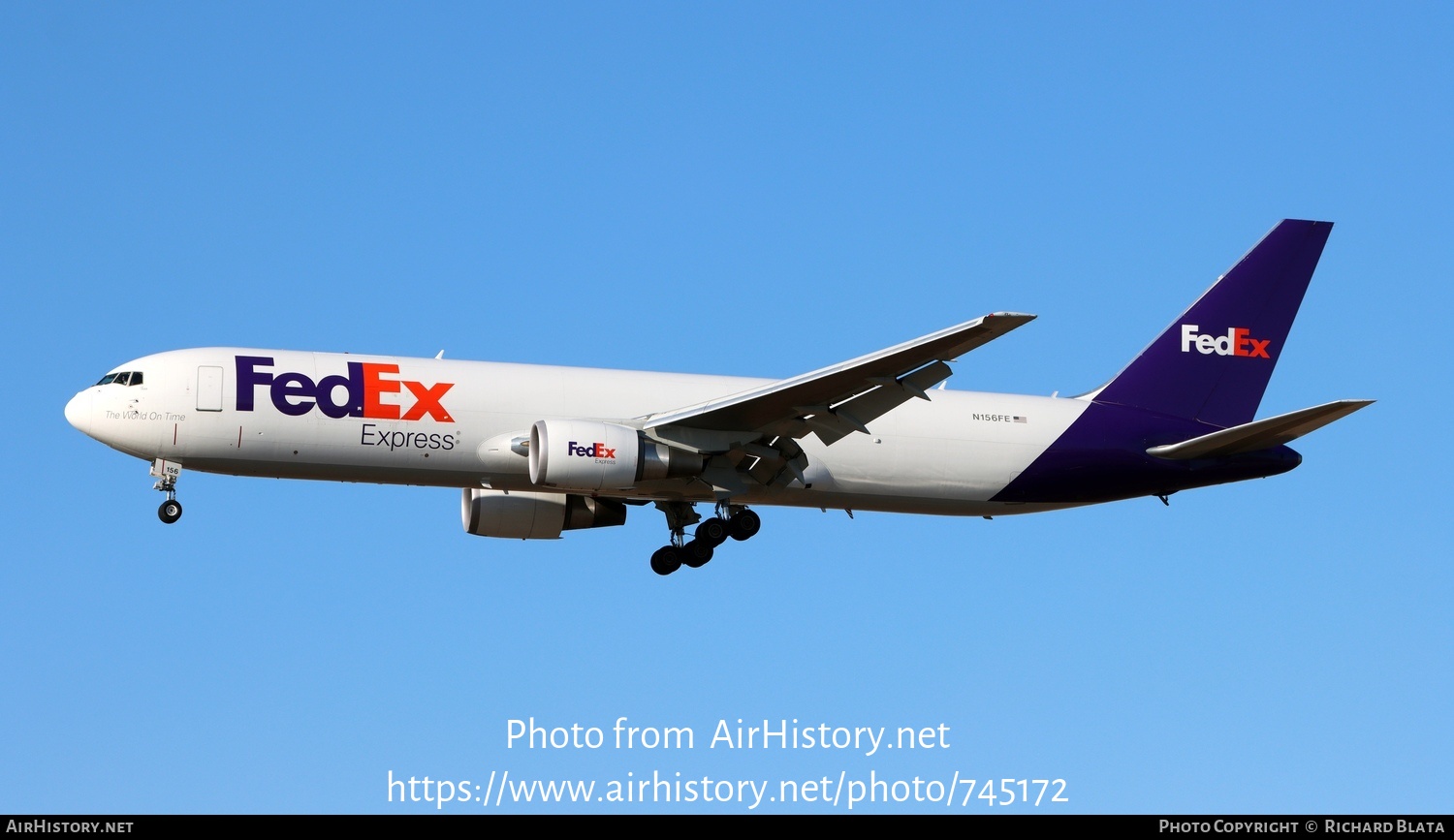 Aircraft Photo of N156FE | Boeing 767-300F | FedEx Express - Federal Express | AirHistory.net #745172