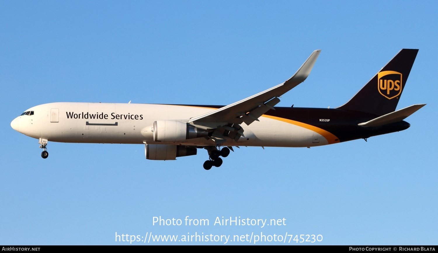 Aircraft Photo of N352UP | Boeing 767-34AF/ER | United Parcel Service - UPS | AirHistory.net #745230