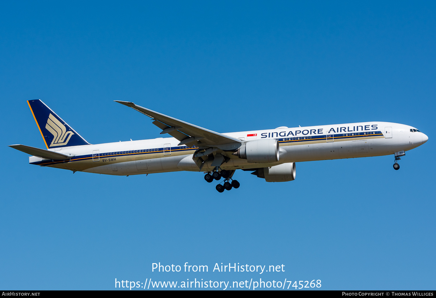 Aircraft Photo of 9V-SWH | Boeing 777-312/ER | Singapore Airlines | AirHistory.net #745268