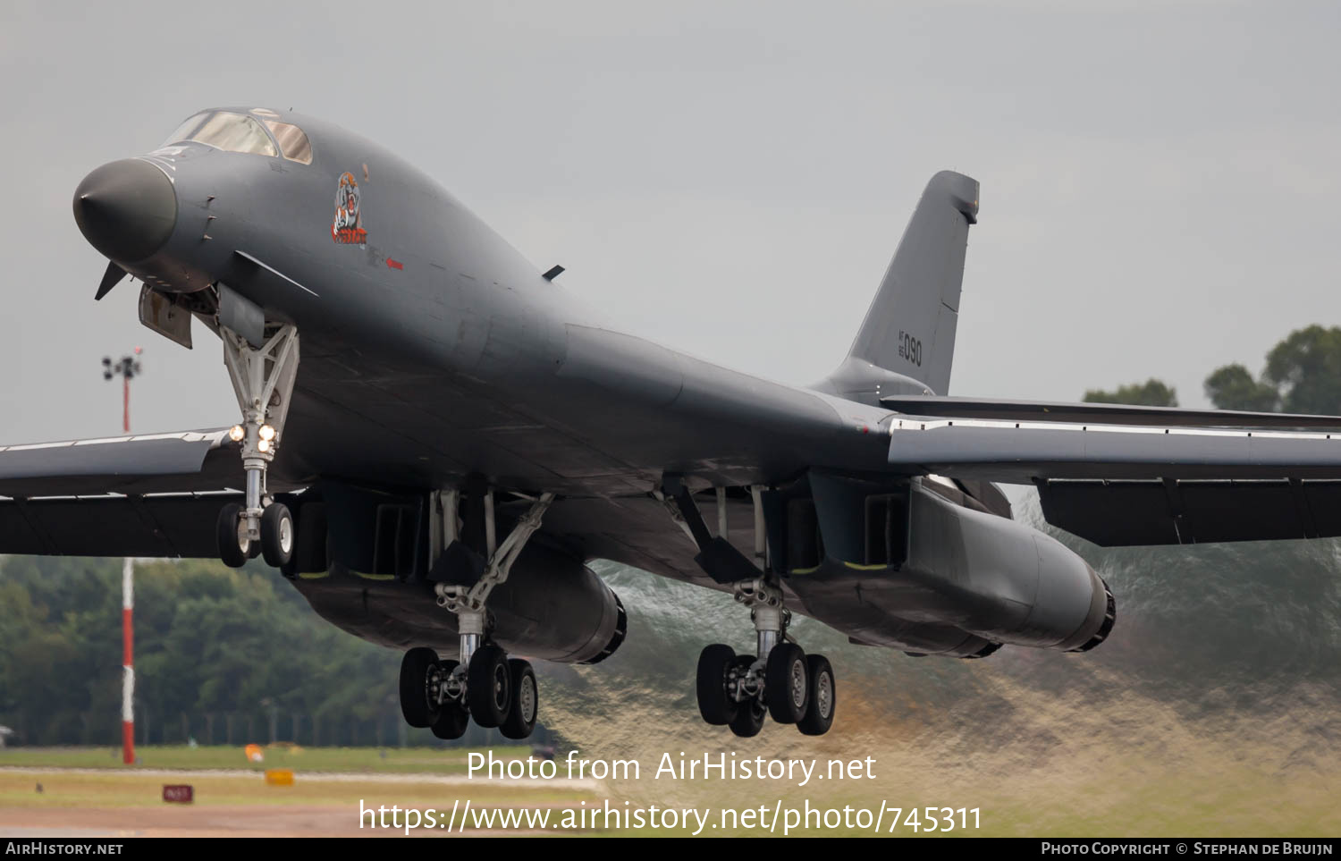 Aircraft Photo of 85-0090 / AF85-090 | Rockwell B-1B Lancer | USA - Air Force | AirHistory.net #745311