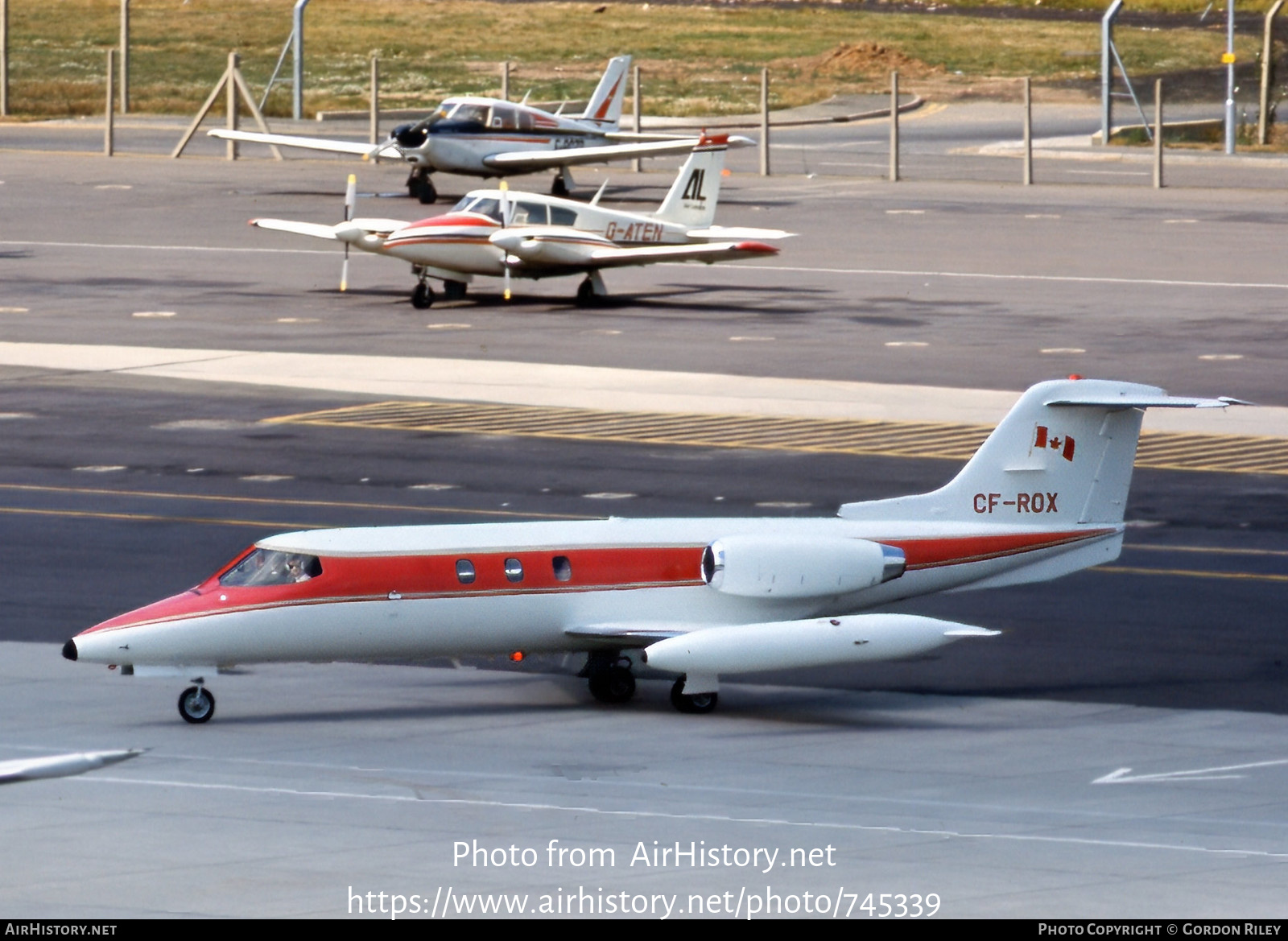 Aircraft Photo of CF-ROX | Gates Learjet 25C | AirHistory.net #745339