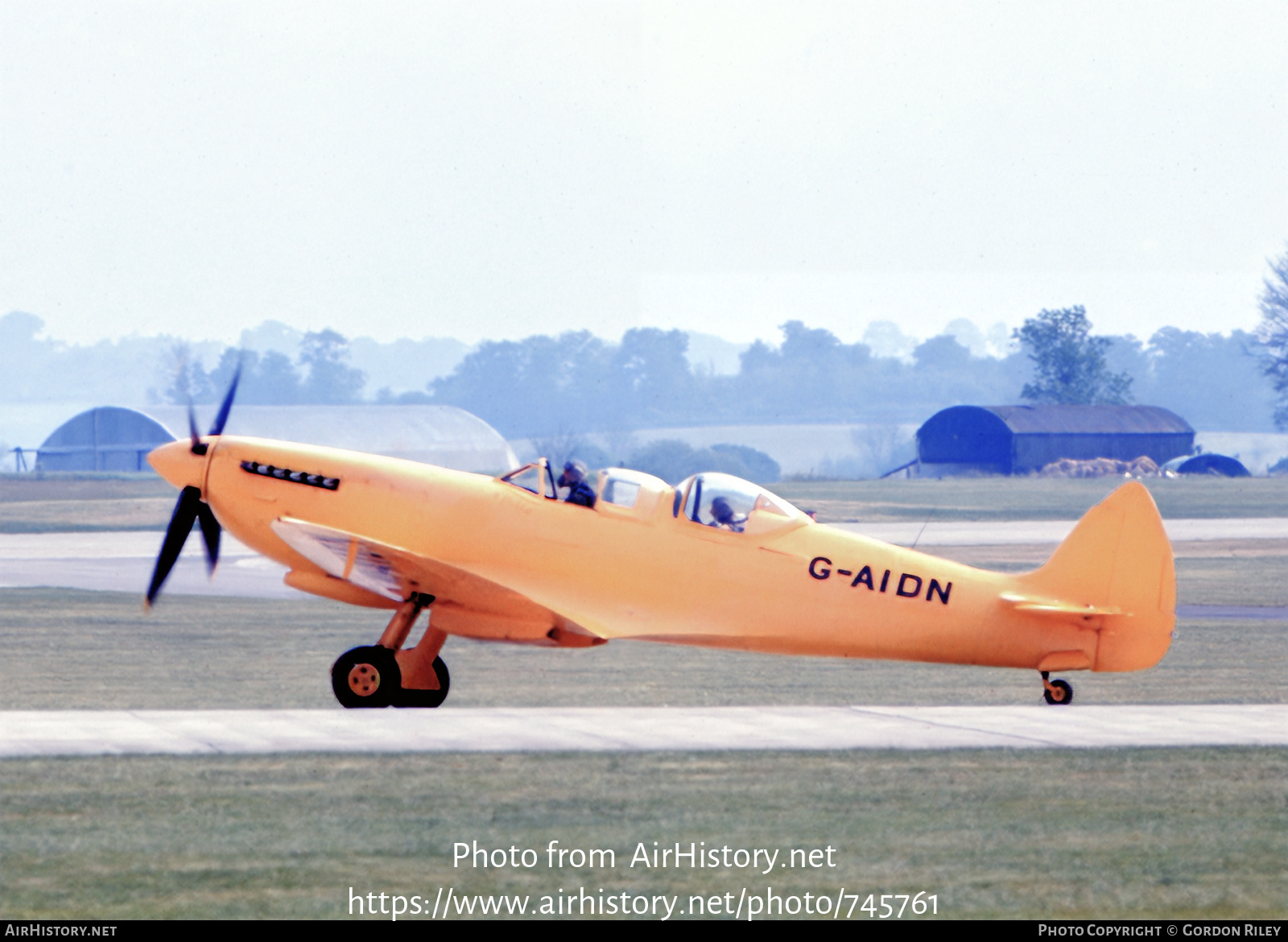 Aircraft Photo of G-AIDN | Supermarine 502 Spitfire T8 | AirHistory.net #745761