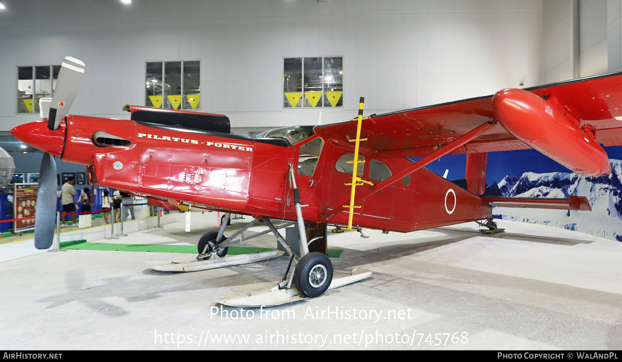 Aircraft Photo of JA8221 | Pilatus PC-6/B2-H2 Turbo Porter | AirHistory.net #745768