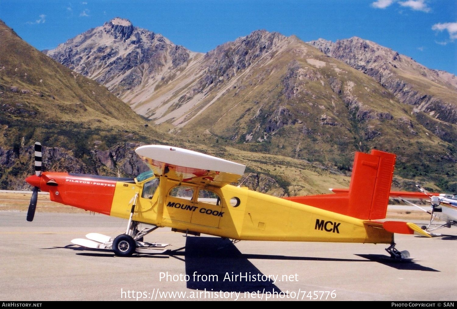 Aircraft Photo of ZK-MCK / MCK | Pilatus PC-6/B2-H4 Turbo Porter | Mount Cook Ski Planes | AirHistory.net #745776