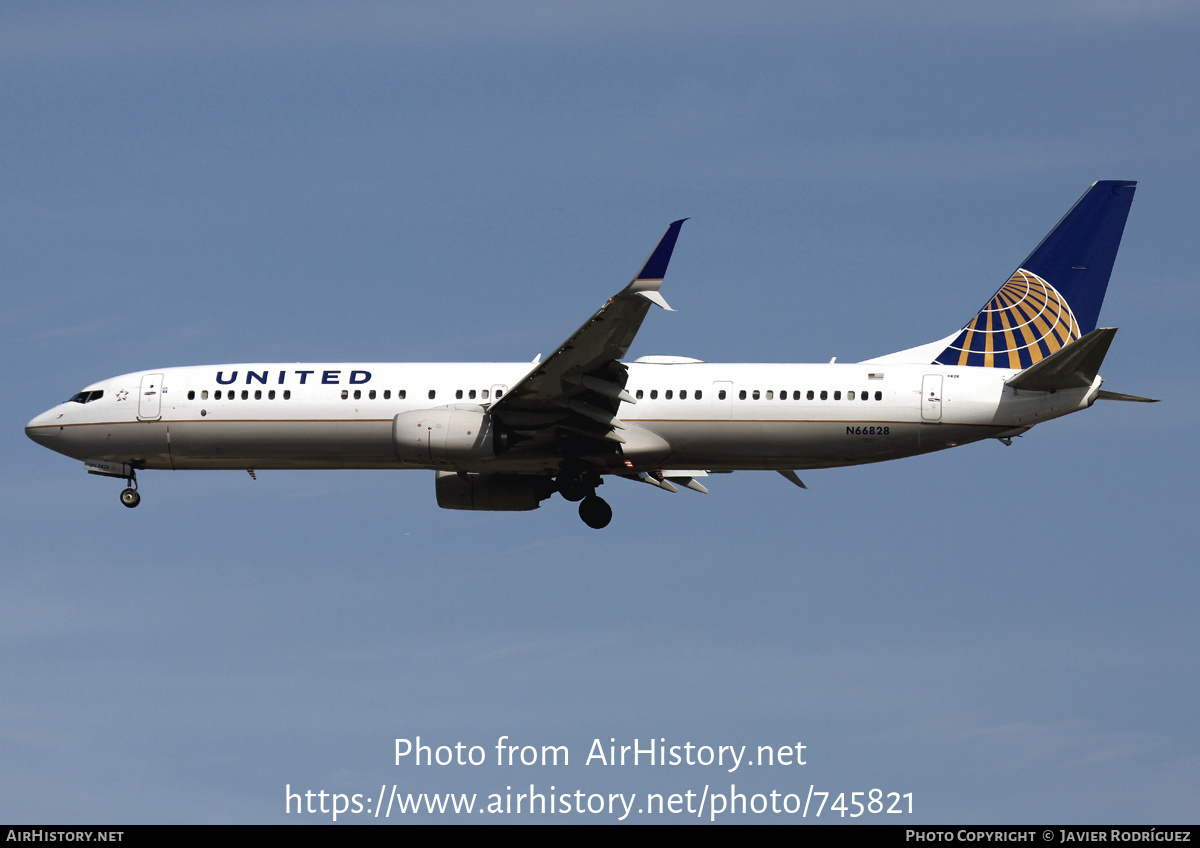 Aircraft Photo of N66828 | Boeing 737-924/ER | United Airlines | AirHistory.net #745821