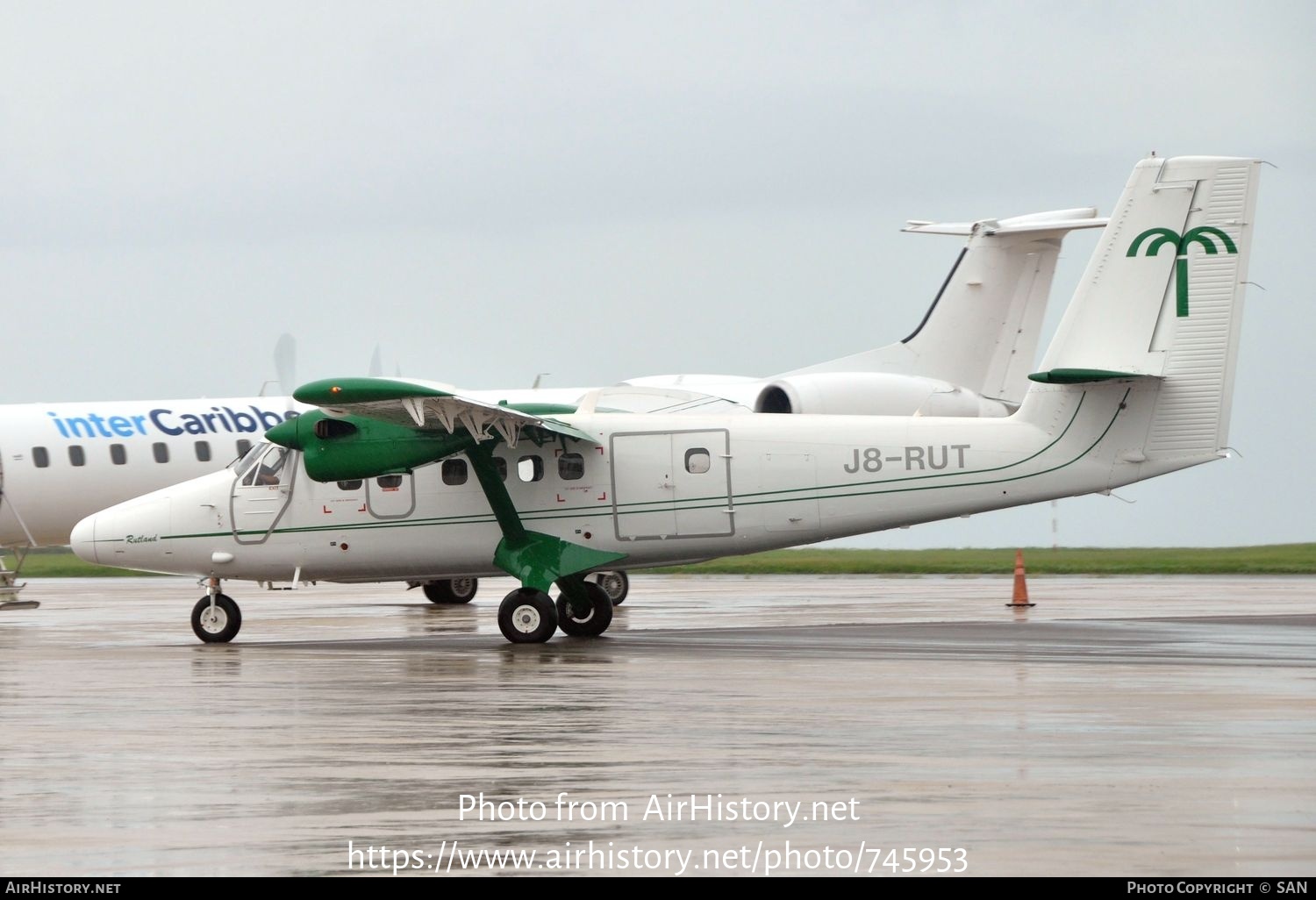 Aircraft Photo of J8-RUT | De Havilland Canada DHC-6-300 Twin Otter | Air Adelphi | AirHistory.net #745953