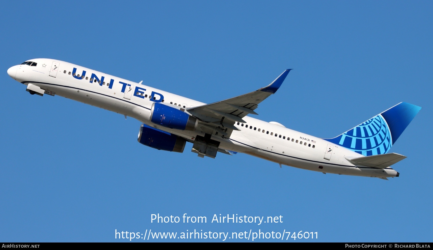 Aircraft Photo of N34131 | Boeing 757-224 | United Airlines | AirHistory.net #746011