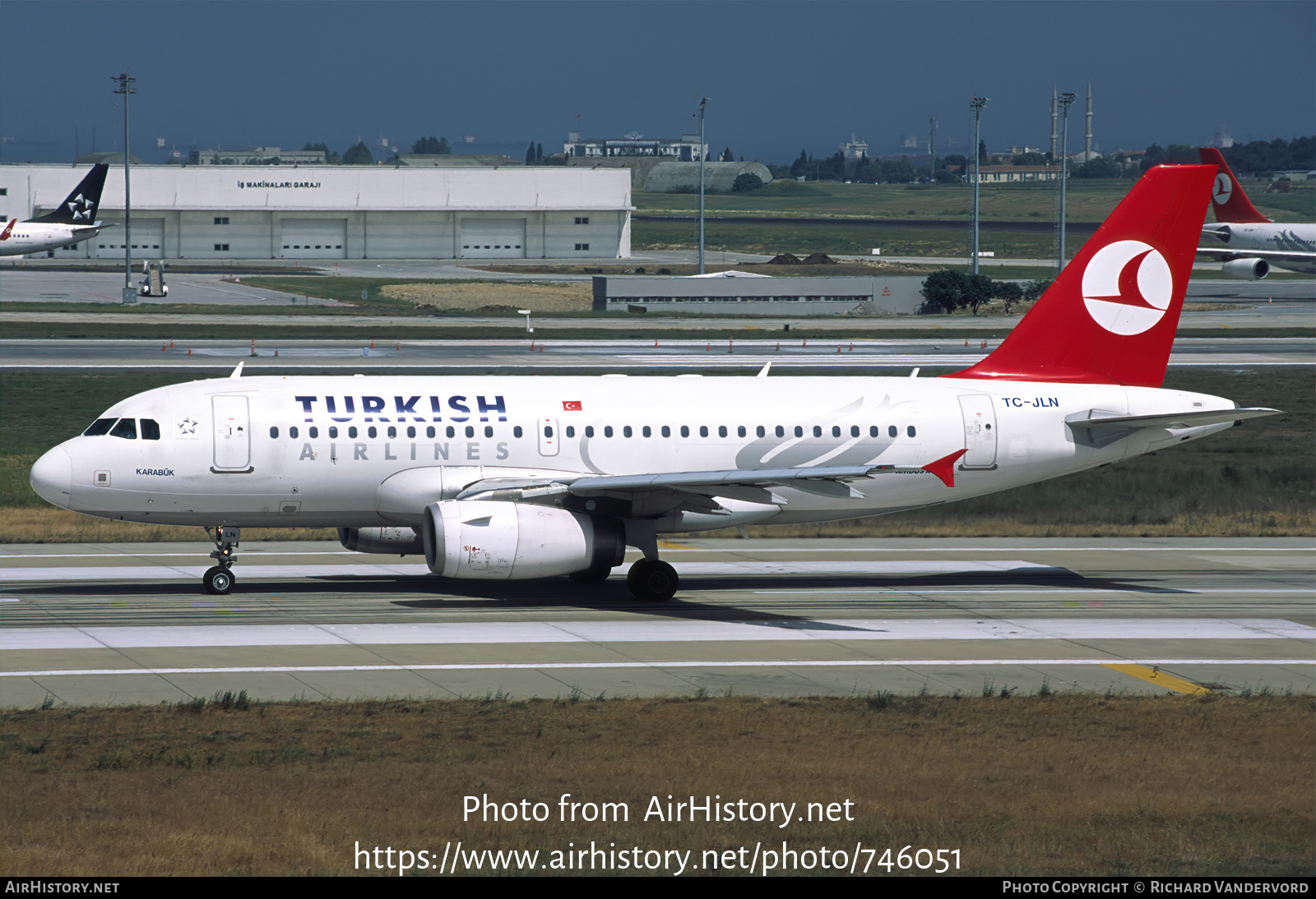 Aircraft Photo of TC-JLN | Airbus A319-132 | Turkish Airlines | AirHistory.net #746051