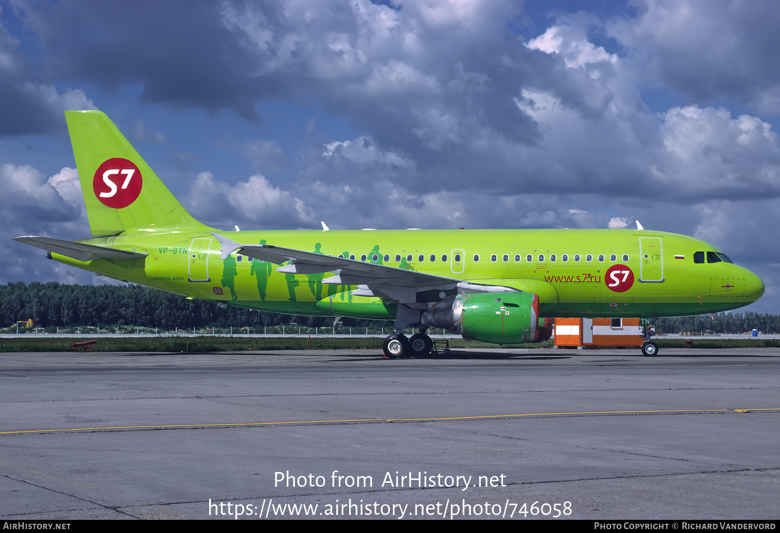 Aircraft Photo of VP-BTN | Airbus A319-114 | S7 Airlines | AirHistory.net #746058