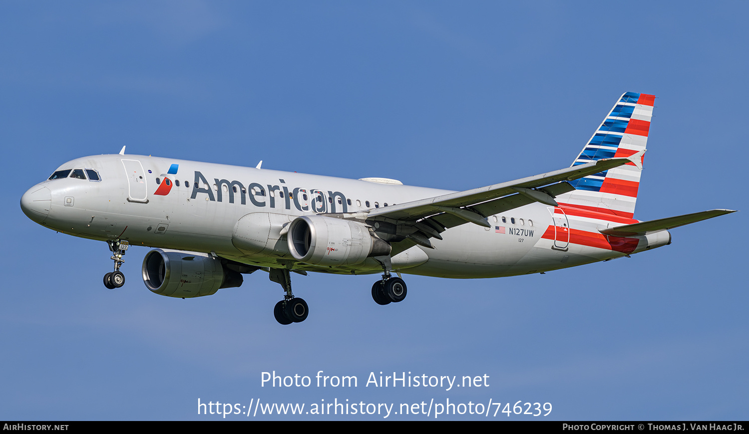 Aircraft Photo of N127UW | Airbus A320-214 | American Airlines | AirHistory.net #746239