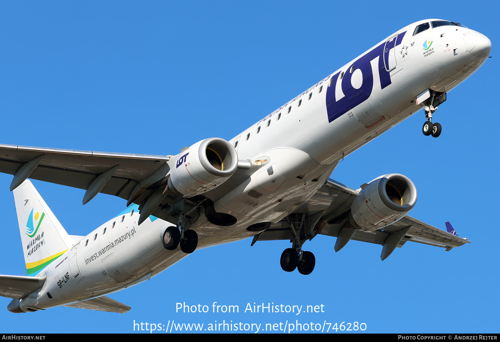 Aircraft Photo of SP-LNF | Embraer 195LR (ERJ-190-200LR) | LOT Polish Airlines - Polskie Linie Lotnicze | AirHistory.net #746280