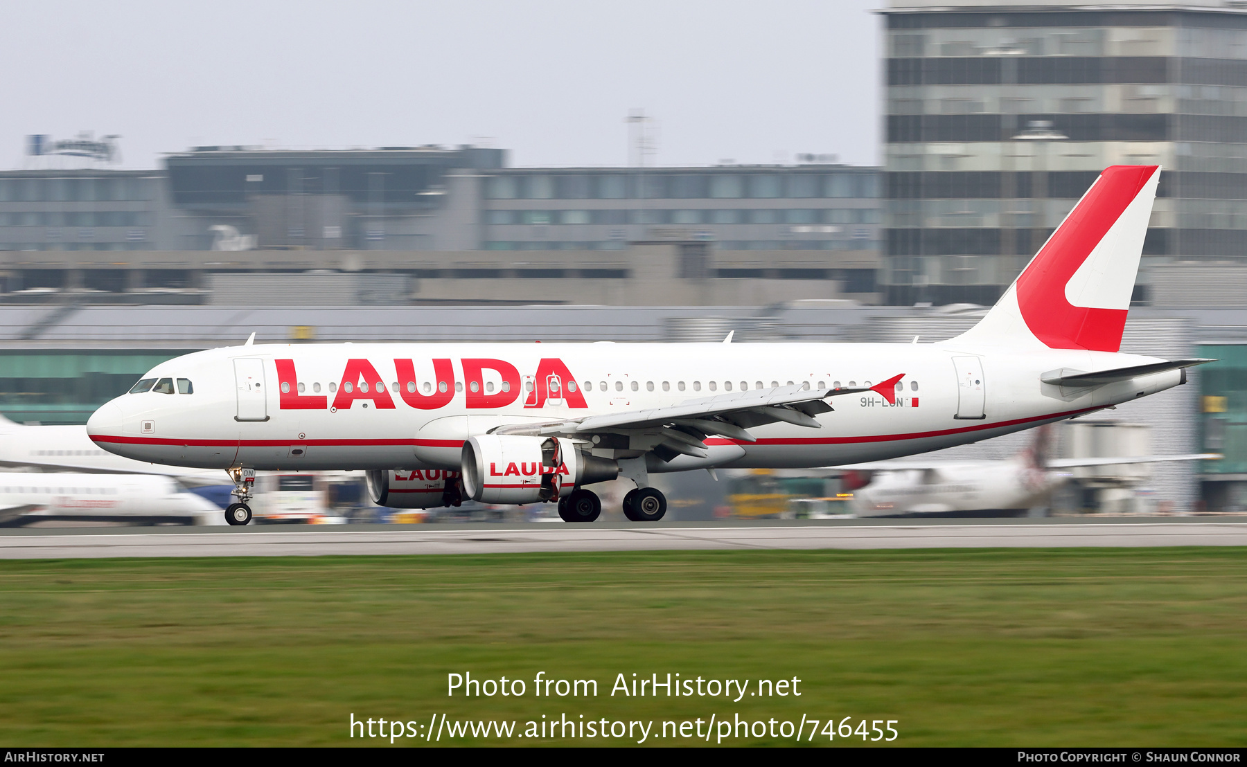 Aircraft Photo of 9H-LON | Airbus A320-214 | Lauda | AirHistory.net #746455