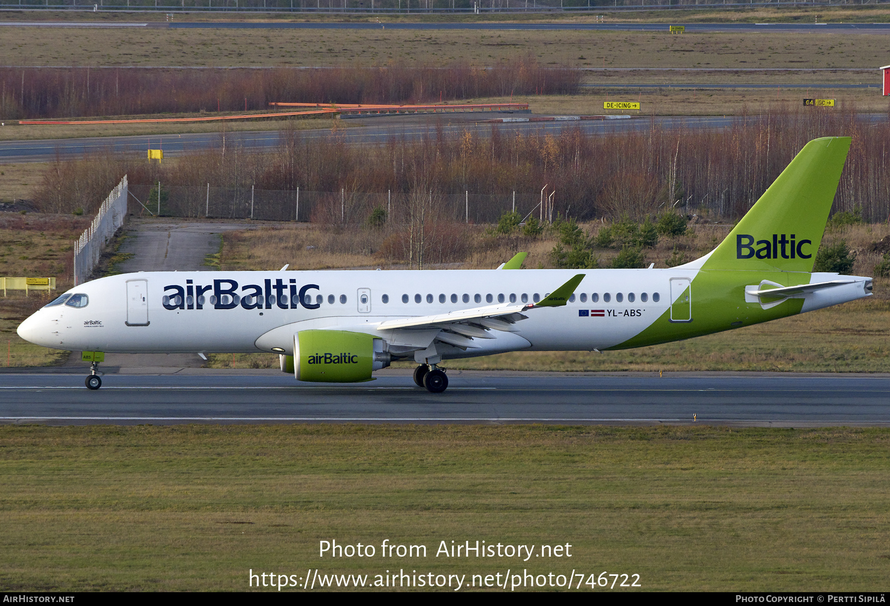 Aircraft Photo of YL-ABS | Airbus A220-371 (BD-500-1A11) | AirBaltic | AirHistory.net #746722