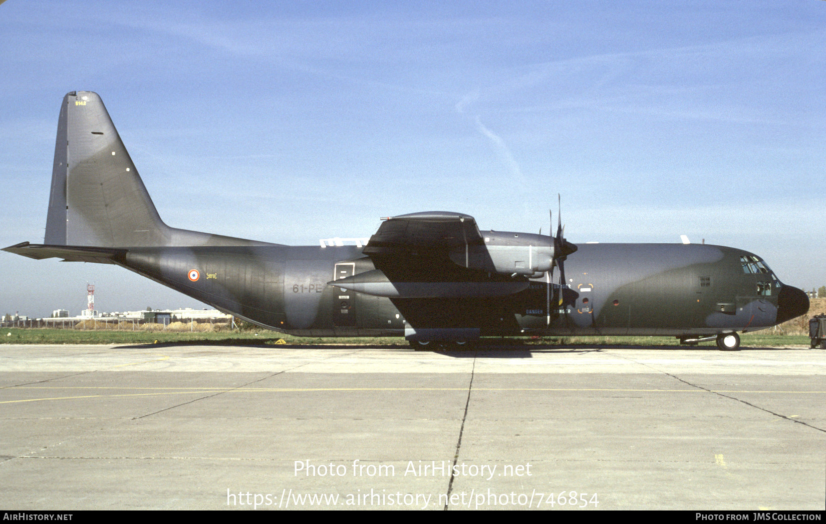 Aircraft Photo of 5142 | Lockheed C-130H-30 Hercules (L-382) | France - Air Force | AirHistory.net #746854