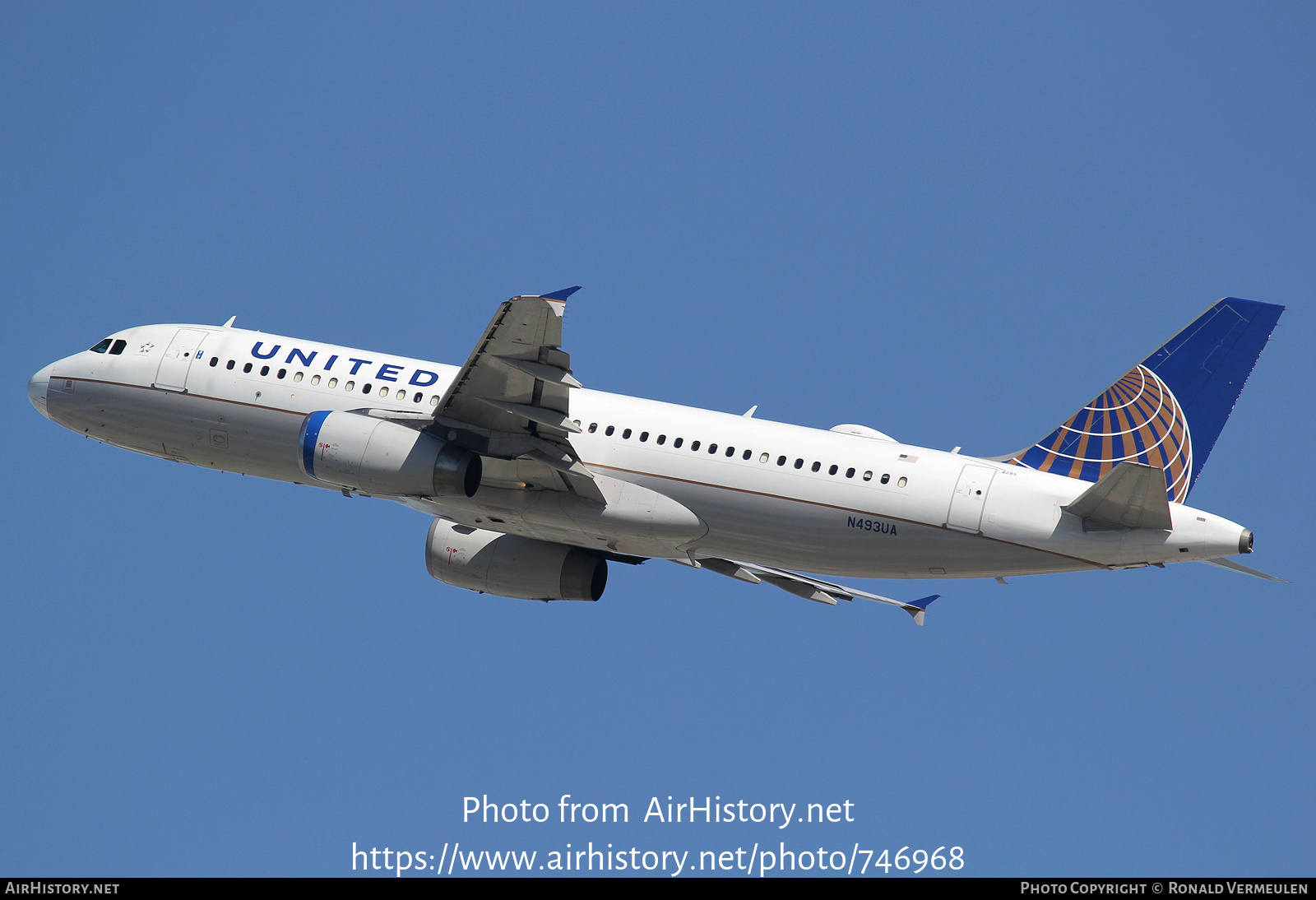 Aircraft Photo of N493UA | Airbus A320-232 | United Airlines | AirHistory.net #746968