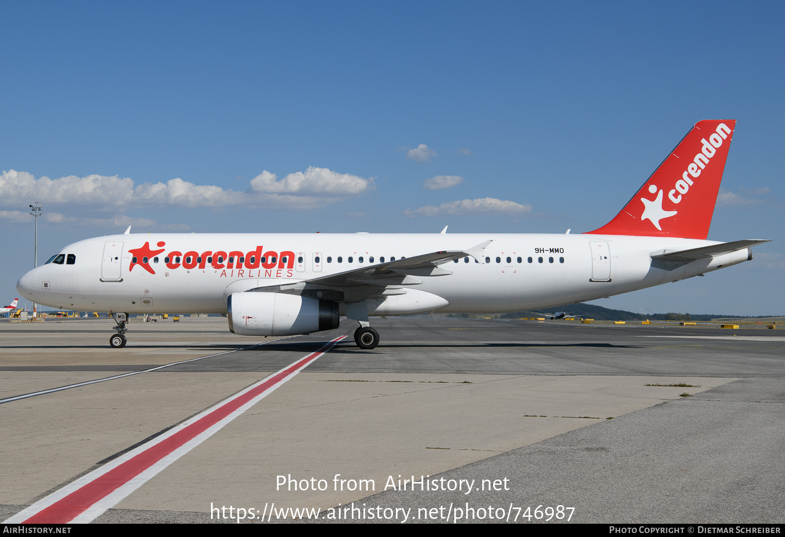 Aircraft Photo of 9H-MMO | Airbus A320-232 | Corendon Airlines | AirHistory.net #746987