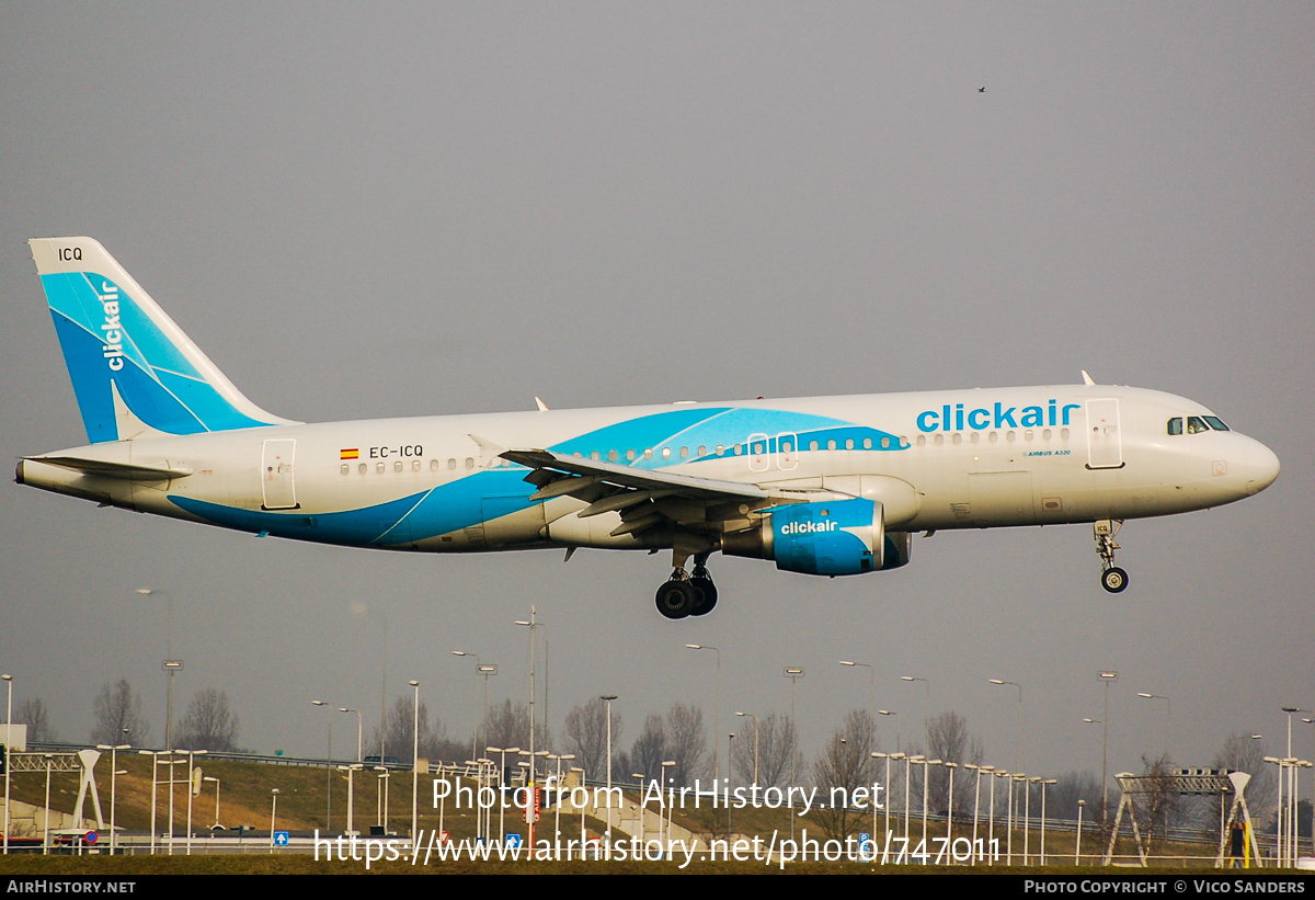 Aircraft Photo of EC-ICQ | Airbus A320-211 | Clickair | AirHistory.net #747011