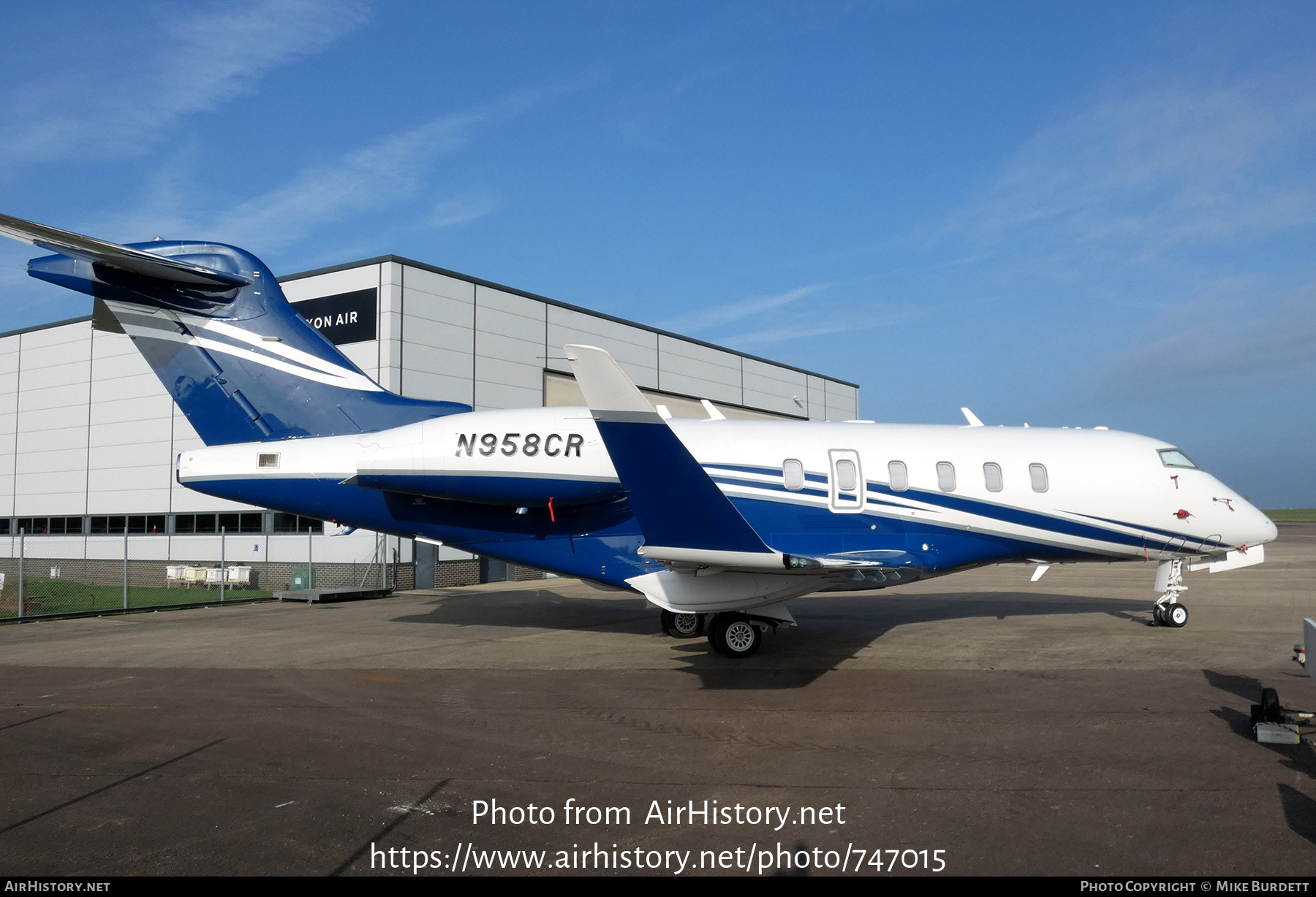 Aircraft Photo of N958CR | Bombardier Challenger 350 (BD-100-1A10) | AirHistory.net #747015