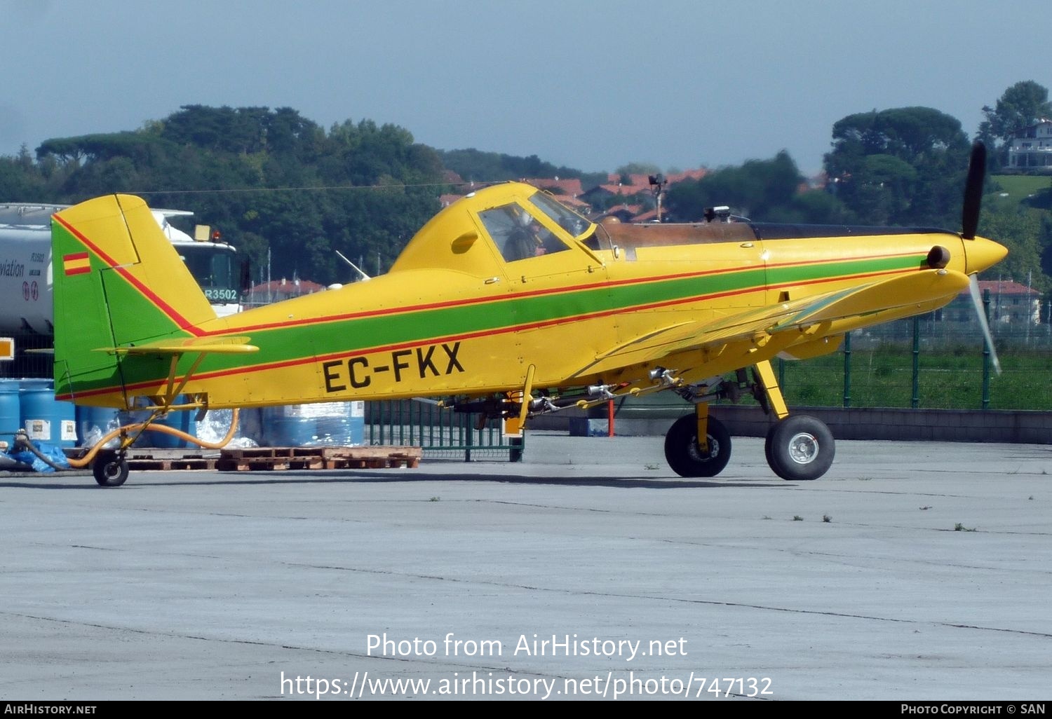 Aircraft Photo of EC-FKX | Air Tractor AT-502 | AirHistory.net #747132