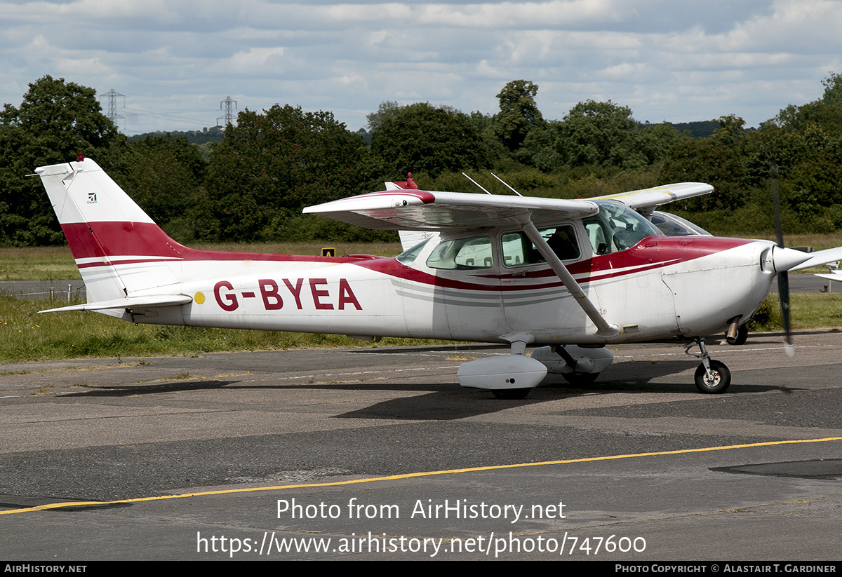 Aircraft Photo of G-BYEA | Cessna 172P Skyhawk | AirHistory.net #747600