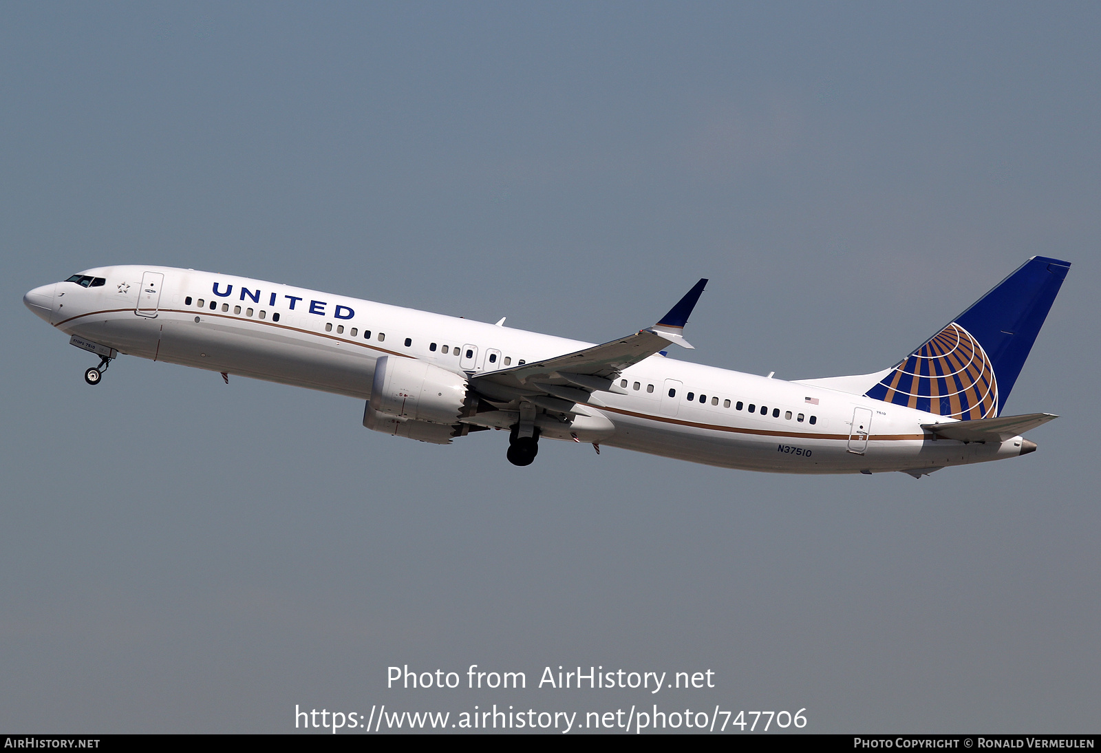 Aircraft Photo of N37510 | Boeing 737-9 Max 9 | United Airlines | AirHistory.net #747706