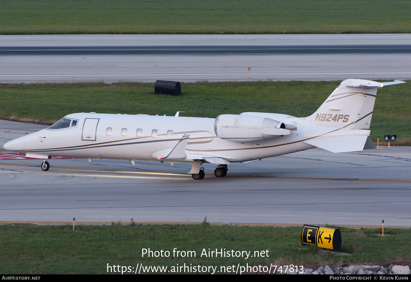 Aircraft Photo of N924PS | Learjet 60 | AirHistory.net #747813