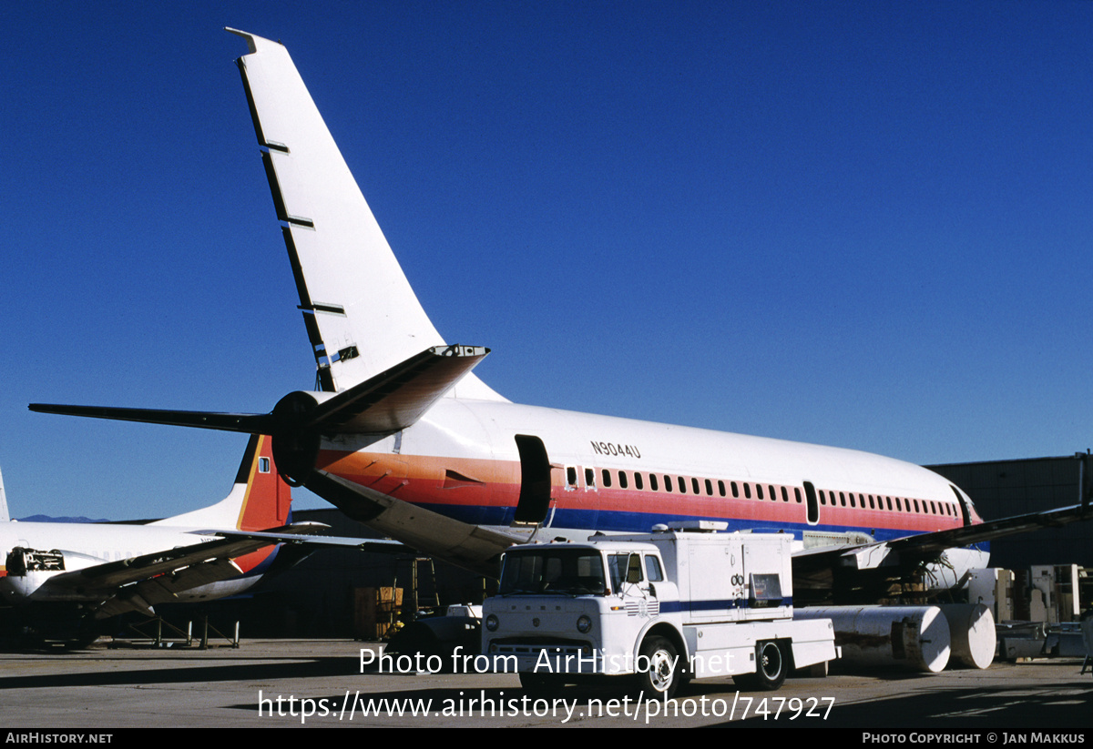 Aircraft Photo of N9044U | Boeing 737-222 | AirHistory.net #747927