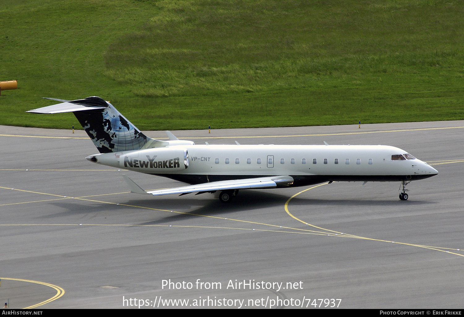 Aircraft Photo of VP-CNY | Bombardier Global Express XRS (BD-700-1A10) | NewYorker | AirHistory.net #747937