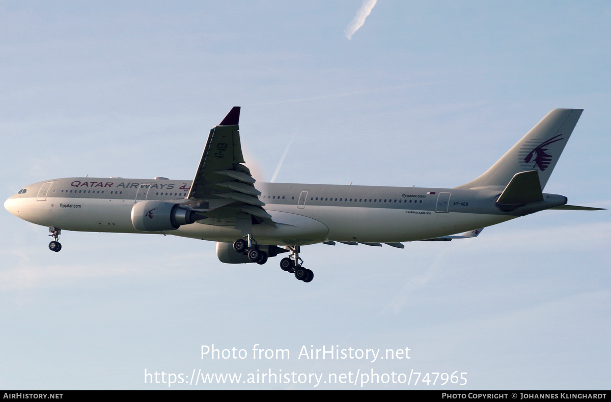 Aircraft Photo of A7-AEB | Airbus A330-302 | Qatar Airways | AirHistory.net #747965