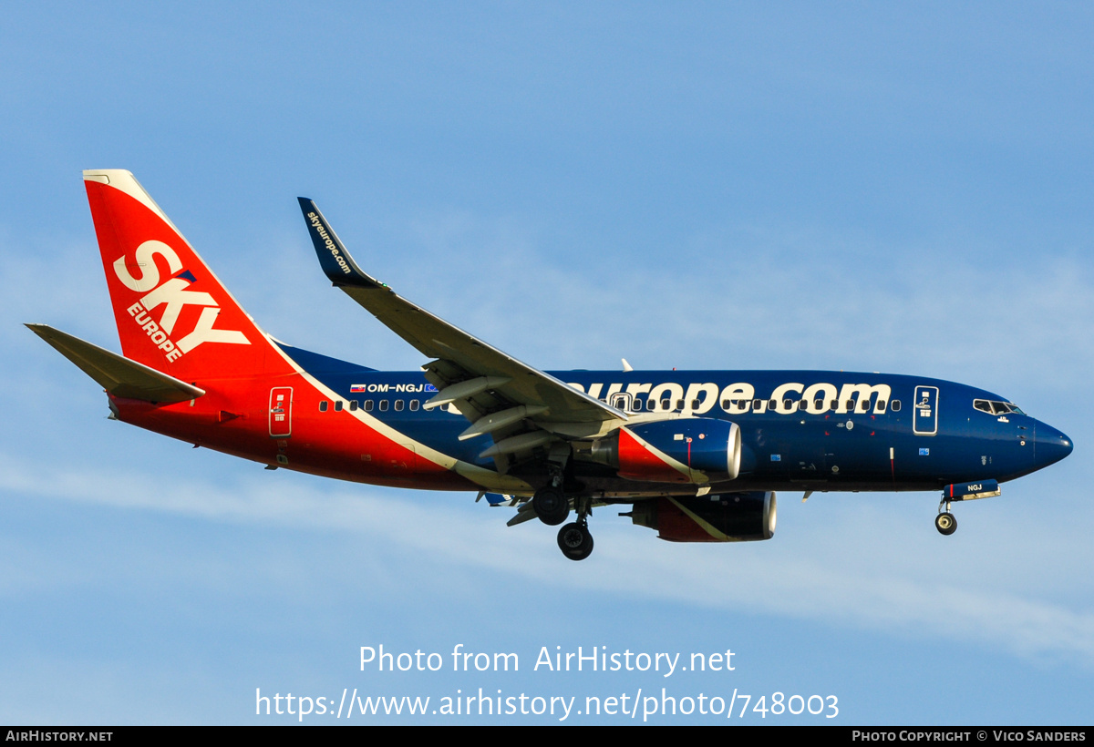 Aircraft Photo of OM-NGJ | Boeing 737-76N | SkyEurope Airlines | AirHistory.net #748003