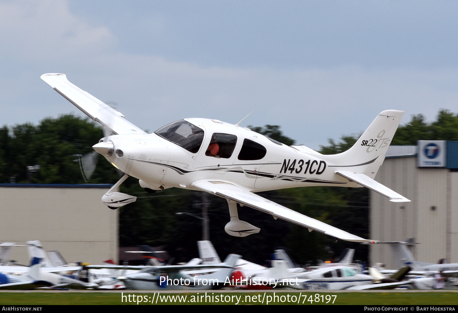 Aircraft Photo of N431CD | Cirrus SR-22 G2-GTS | AirHistory.net #748197