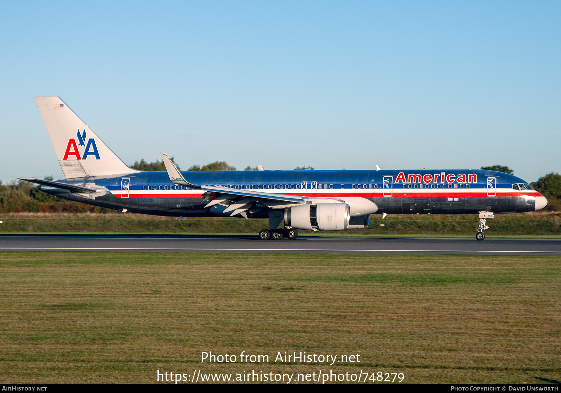 Aircraft Photo of N189AN | Boeing 757-223 | American Airlines | AirHistory.net #748279