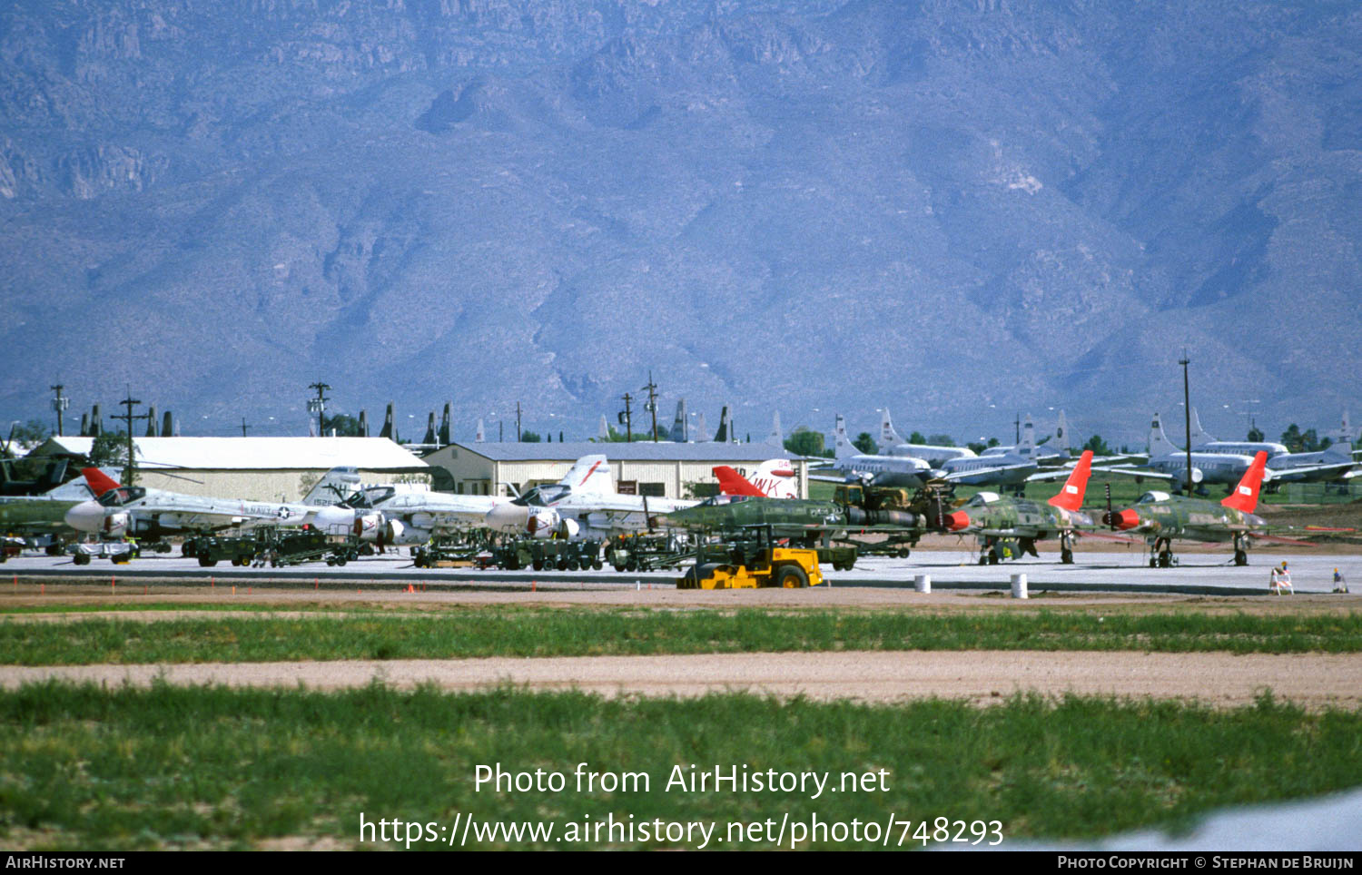 Airport photo of Tucson - Davis-Monthan AFB (KDMA / DMA) in Arizona, United States | AirHistory.net #748293