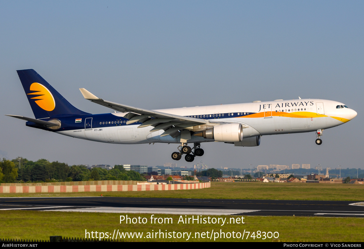 Aircraft Photo of VT-JWH | Airbus A330-202 | Jet Airways | AirHistory.net #748300