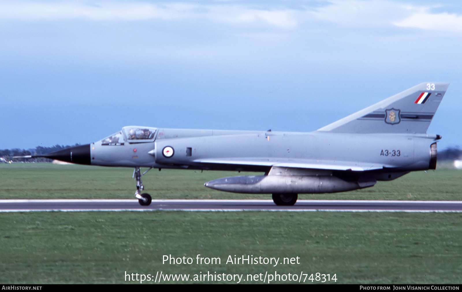 Aircraft Photo of A3-33 | Dassault Mirage IIIO(F/A) | Australia - Air Force | AirHistory.net #748314