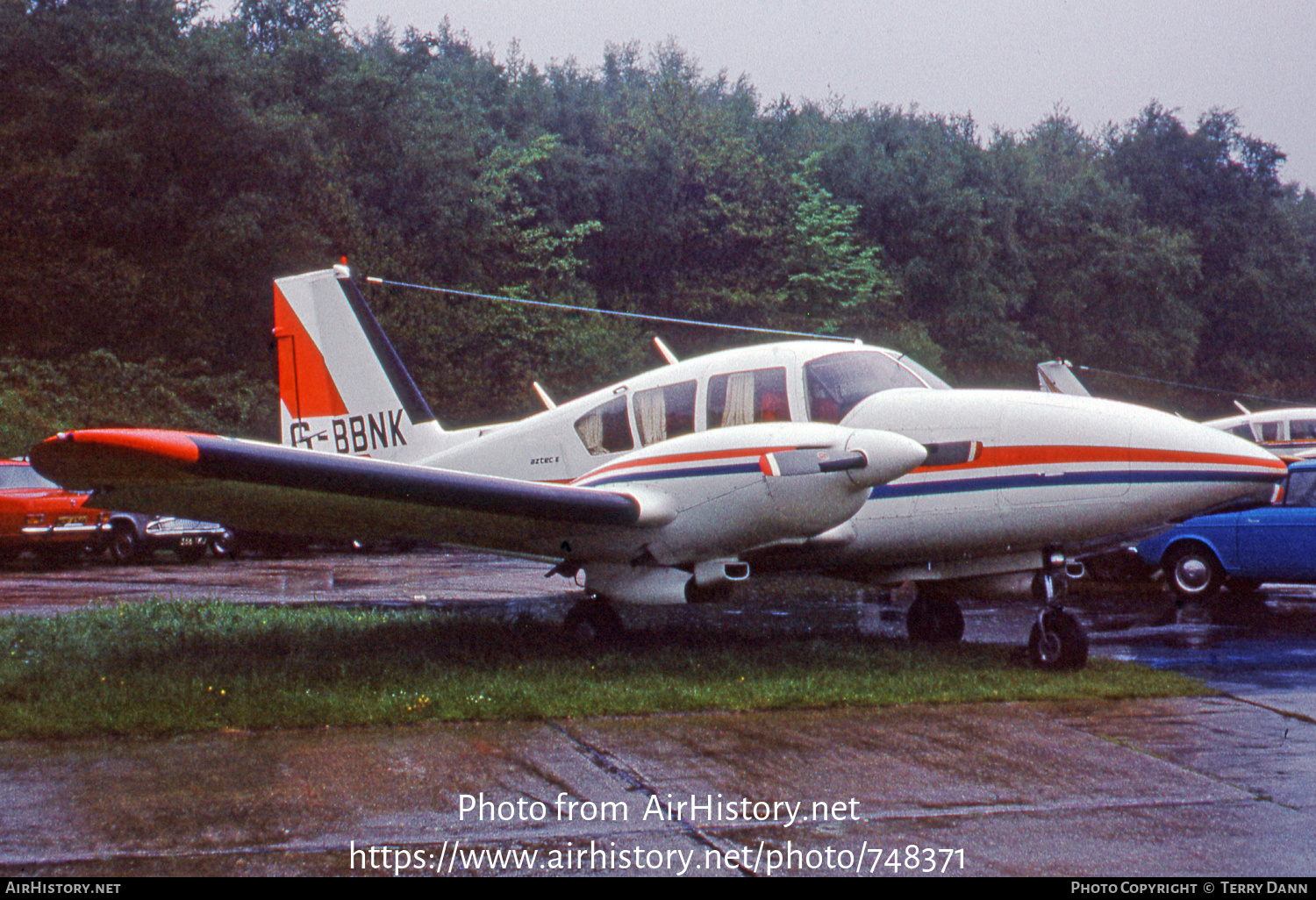 Aircraft Photo of G-BBNK | Piper PA-23-250 Aztec E | AirHistory.net #748371