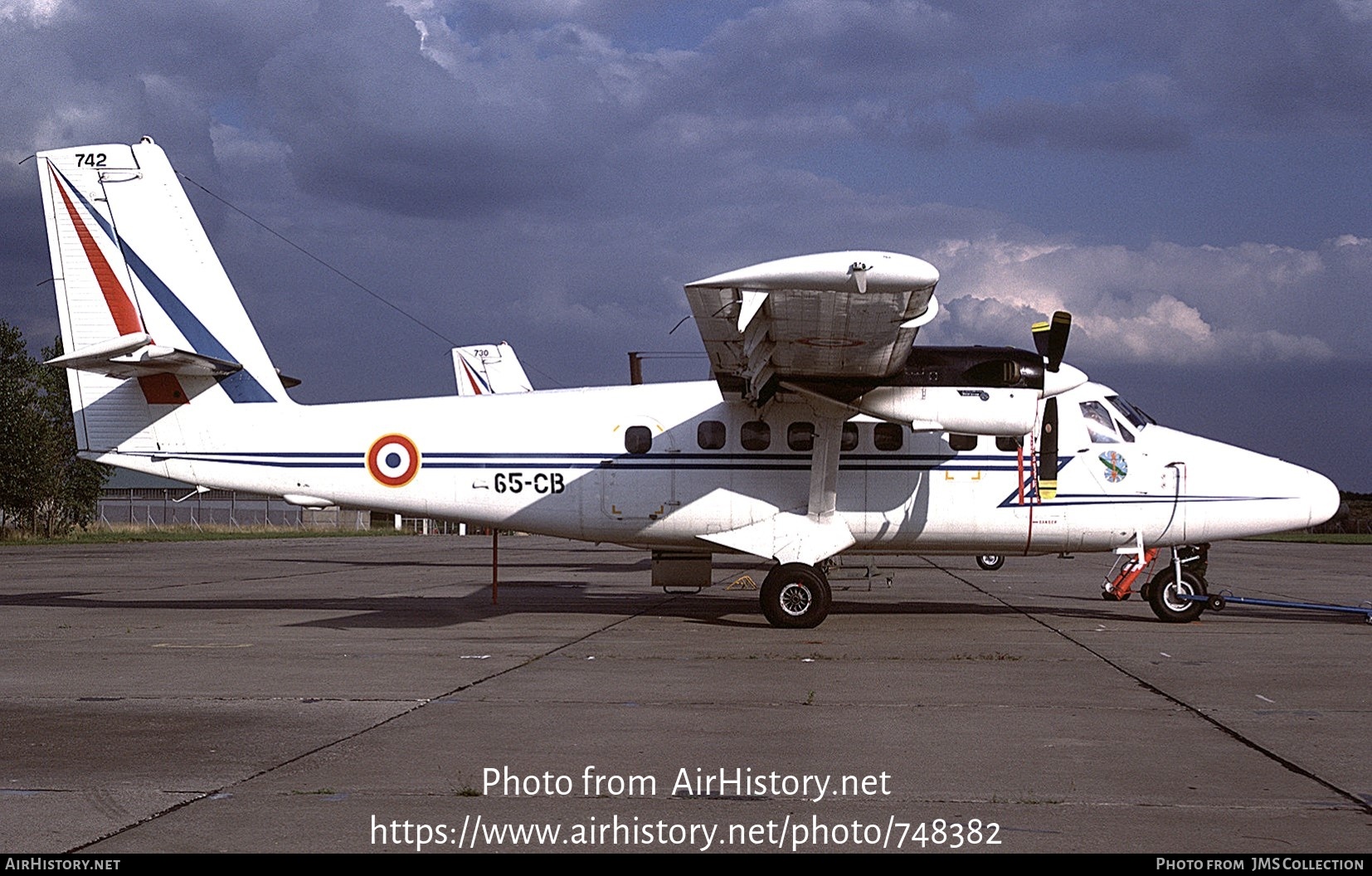 Aircraft Photo of 742 | De Havilland Canada DHC-6-300 Twin Otter | France - Air Force | AirHistory.net #748382