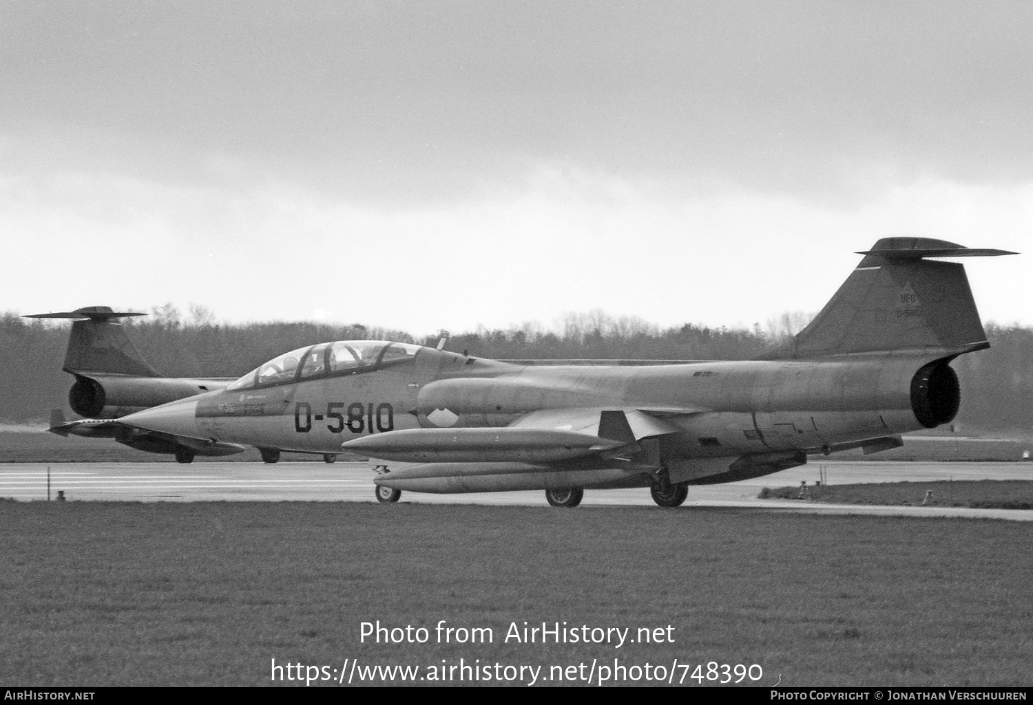 Aircraft Photo of D-5810 | Lockheed TF-104G Starfighter | Netherlands - Air Force | AirHistory.net #748390