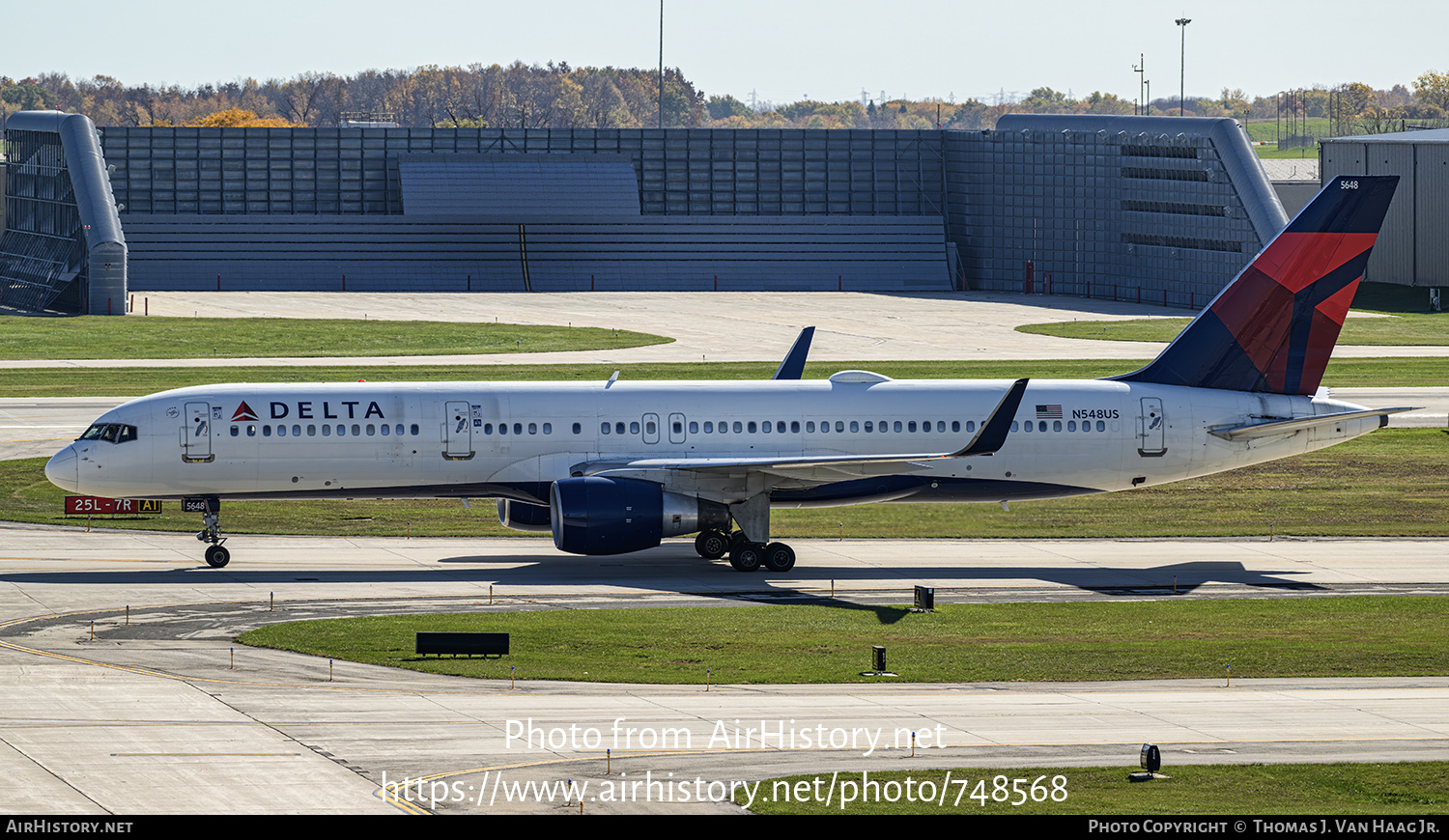 Aircraft Photo of N548US | Boeing 757-251 | Delta Air Lines | AirHistory.net #748568