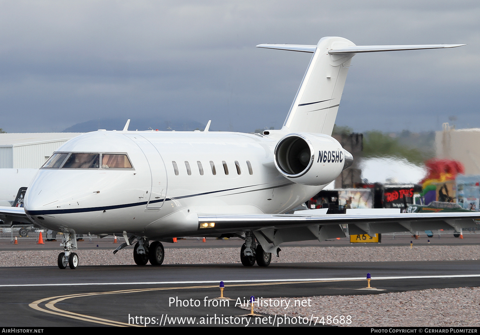 Aircraft Photo of N605HC | Bombardier Challenger 605 (CL-600-2B16) | AirHistory.net #748688