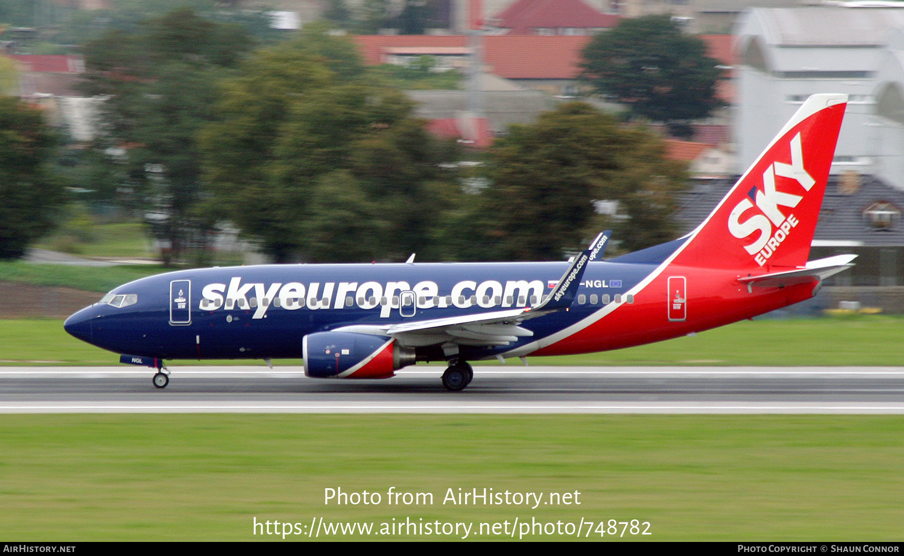 Aircraft Photo of OM-NGL | Boeing 737-76N | SkyEurope Airlines | AirHistory.net #748782