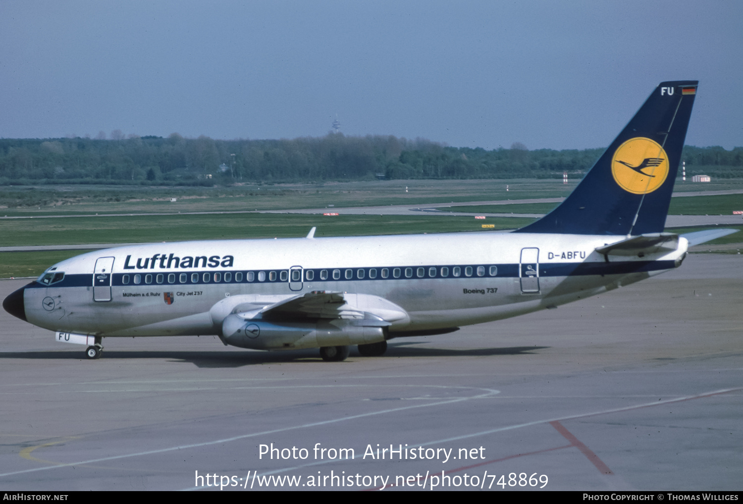 Aircraft Photo of D-ABFU | Boeing 737-230/Adv | Lufthansa | AirHistory.net #748869