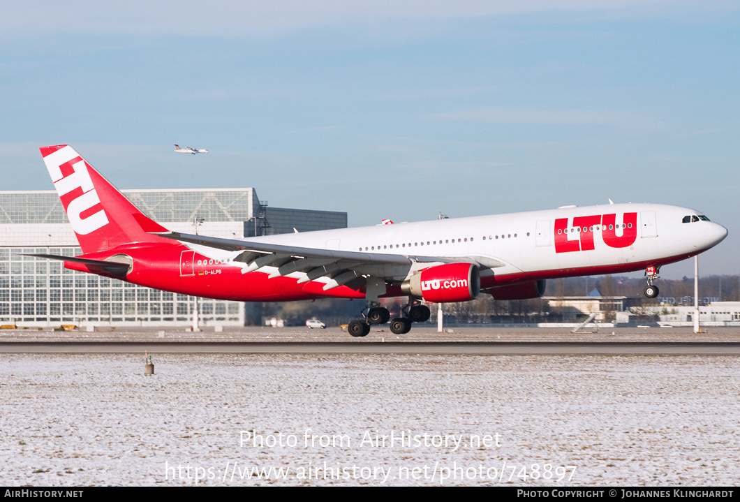 Aircraft Photo of D-ALPB | Airbus A330-223 | LTU - Lufttransport-Unternehmen | AirHistory.net #748897