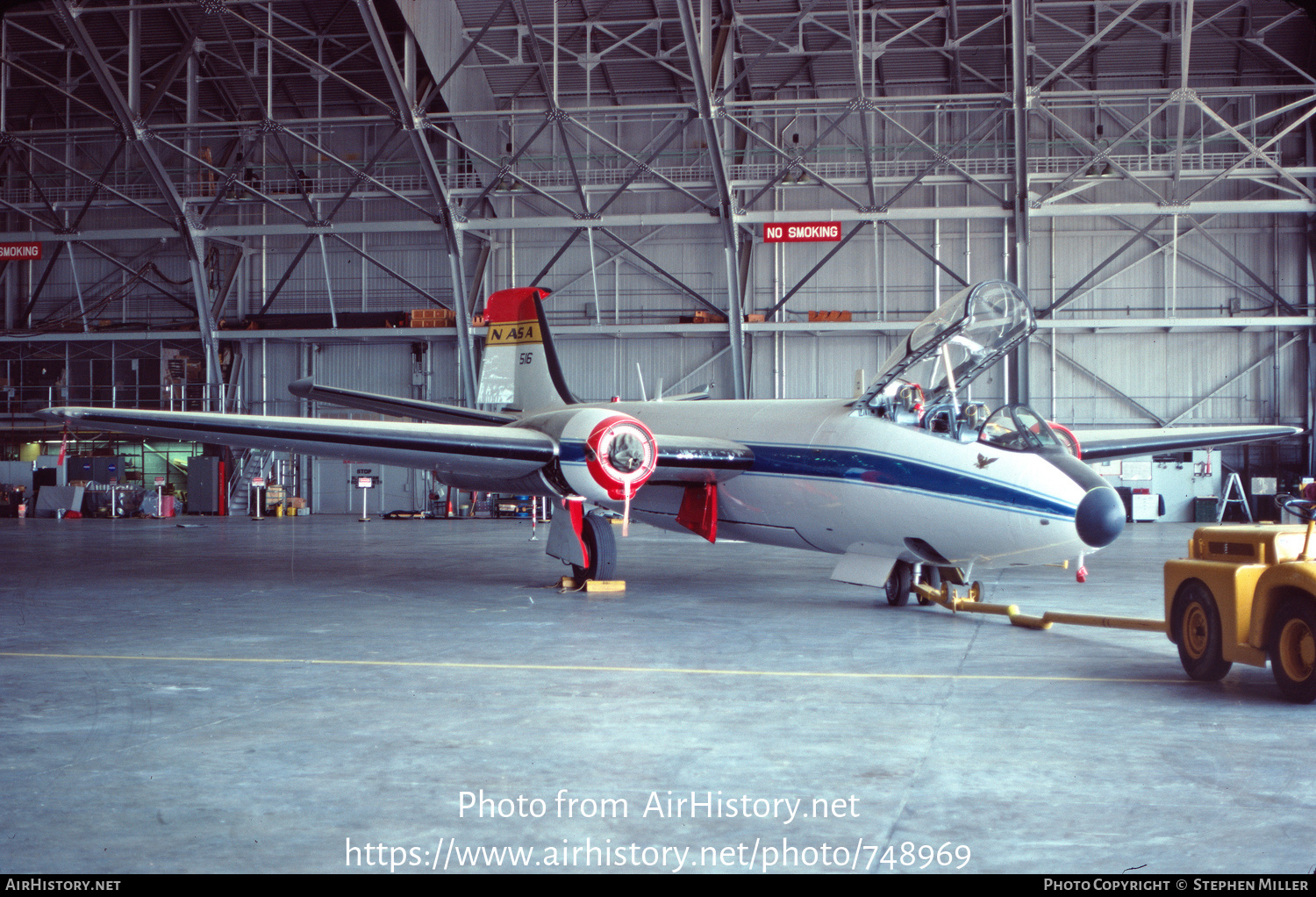 Aircraft Photo of N516NA / NASA 516 | Martin B-57B Canberra | NASA - National Aeronautics and Space Administration | AirHistory.net #748969