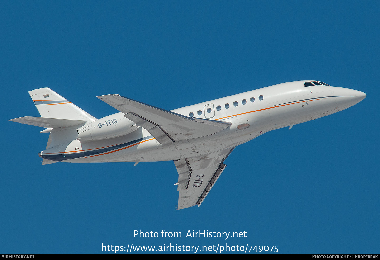 Aircraft Photo of G-ITIG | Dassault Falcon 2000EX | AirHistory.net #749075