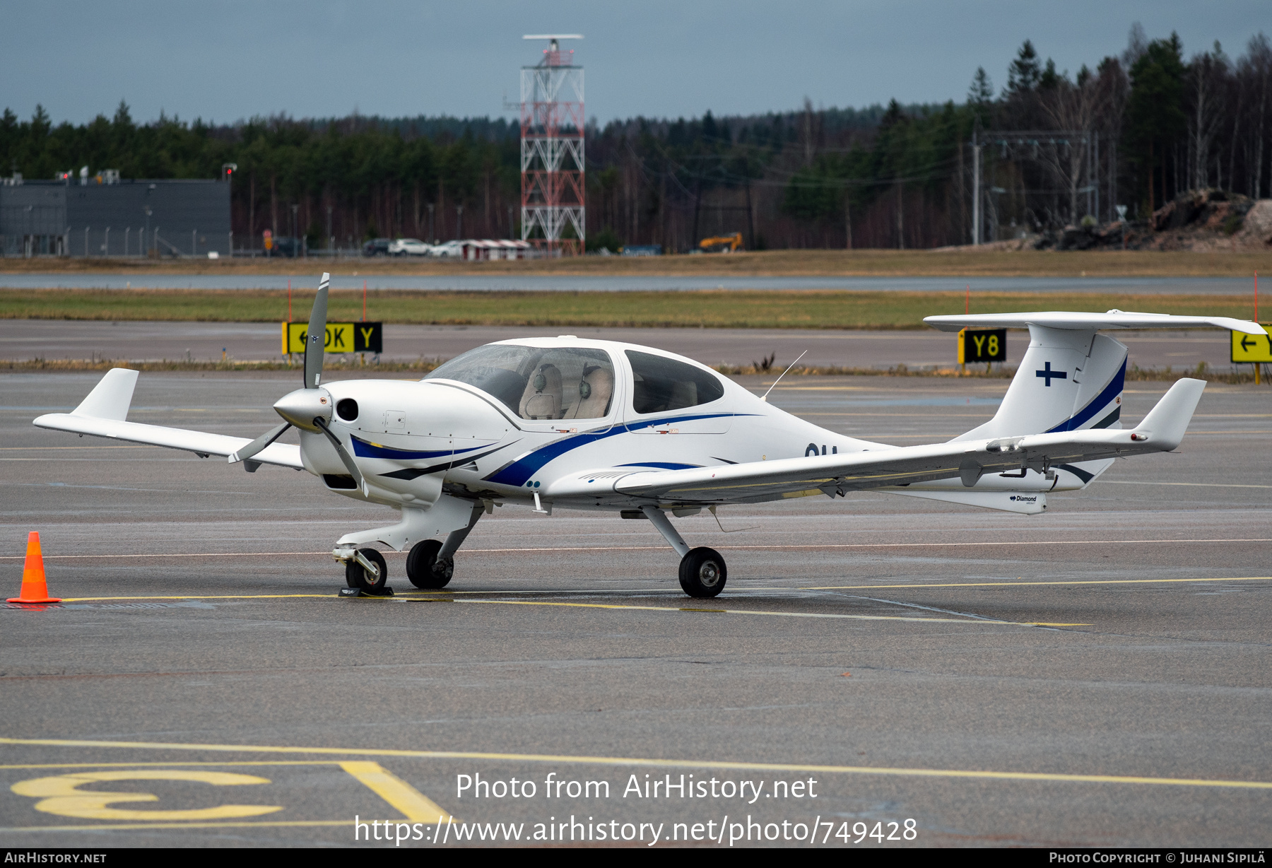 Aircraft Photo of OH-STL | Diamond DA40D Diamond Star TDI | AirHistory.net #749428