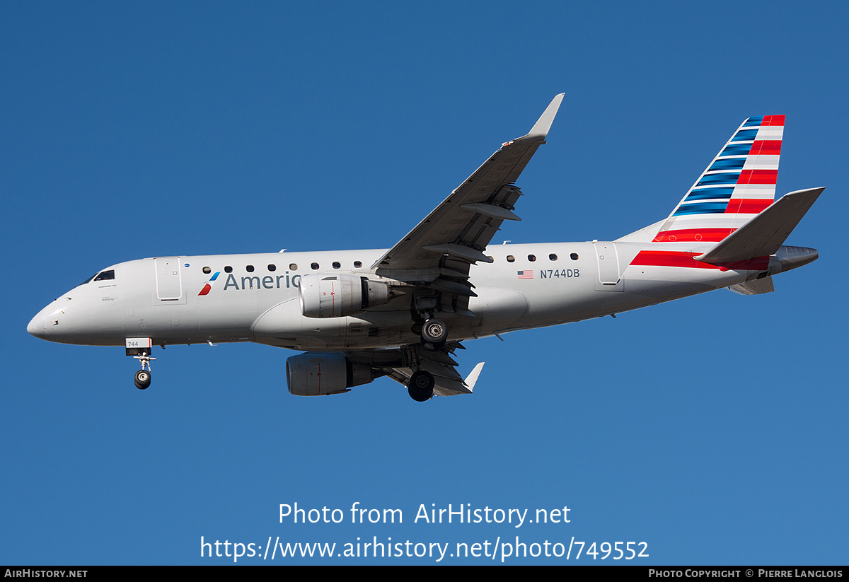 Aircraft Photo of N744DB | Embraer 170SU (ERJ-170-100SU) | American Eagle | AirHistory.net #749552