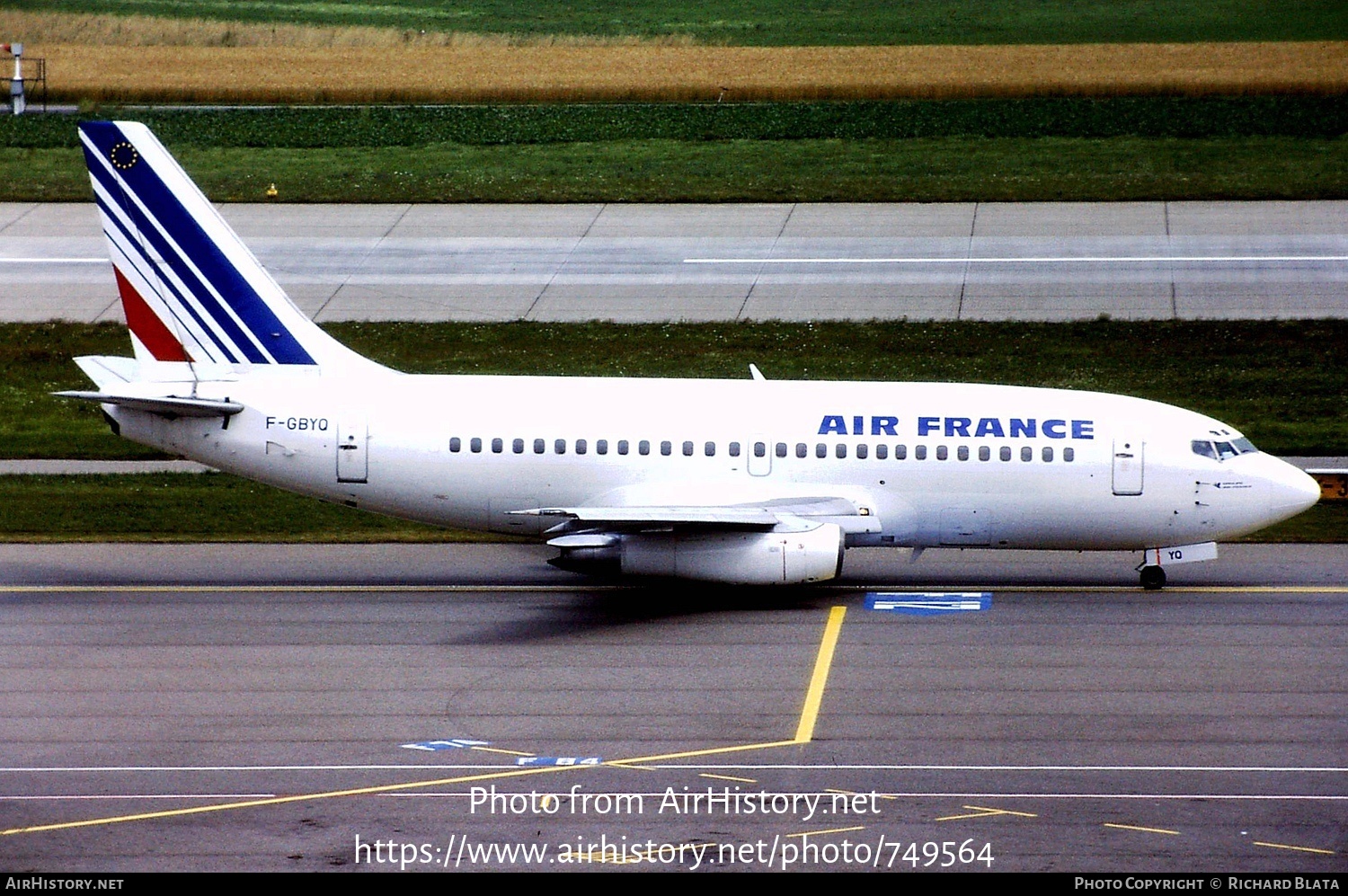 Aircraft Photo of F-GBYQ | Boeing 737-228/Adv | Air France | AirHistory.net #749564