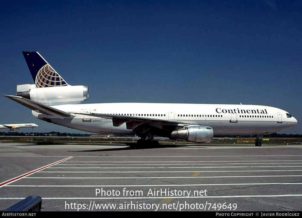 Aircraft Photo of N37077 | McDonnell Douglas DC-10-30 | Continental Airlines | AirHistory.net #749649