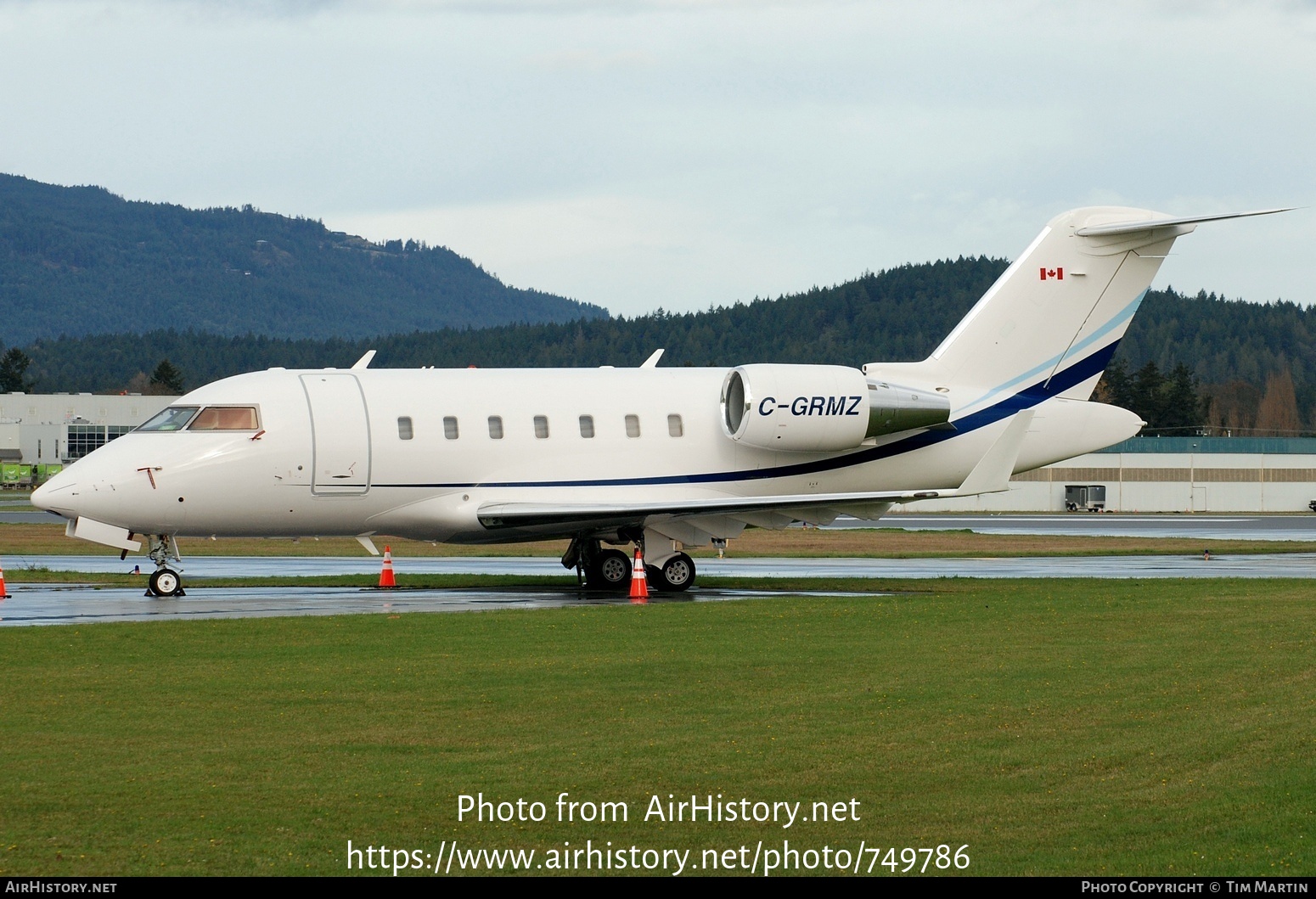 Aircraft Photo of C-GRMZ | Bombardier Challenger 605 (CL-600-2B16) | AirHistory.net #749786